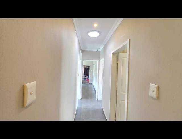 4 BEDROOM HOUSE FOR SALE IN BUURENDAL